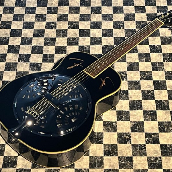 Fender FR-50 Resonator
